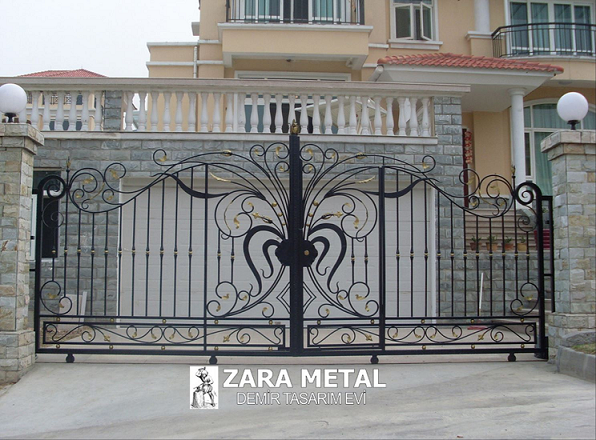 Ferforje Bahçe Giriş Kapısı